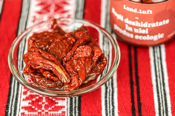 Roșii deshidratate în ulei - produs ecologic