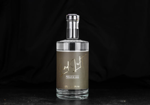 Pălincă de caise