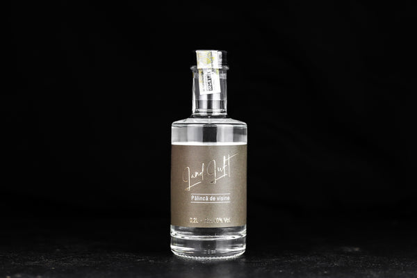 Pălincă de vișine